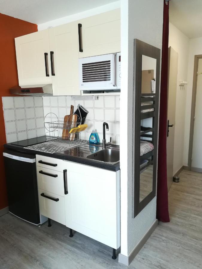 Studio Cabine Vue Port Avec Parking Prive, Piscine, Parc, Boulodrome Агд Екстер'єр фото